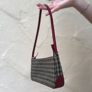 Kate Spade Houndstooth Baguette Purse